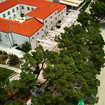 Отель Heritage Kastelet 4*
