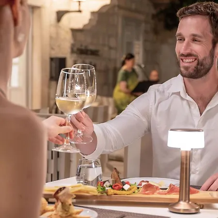 Heritage Kastelet Hotel Tučepi